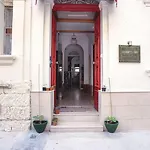 Granny's Sliema