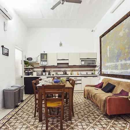 Vandrerhjem Granny's