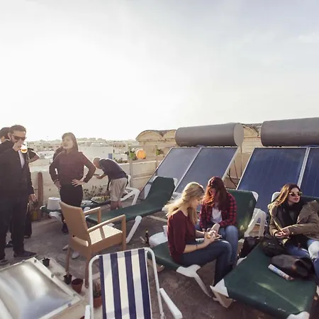 Vandrerhjem Granny's Sliema