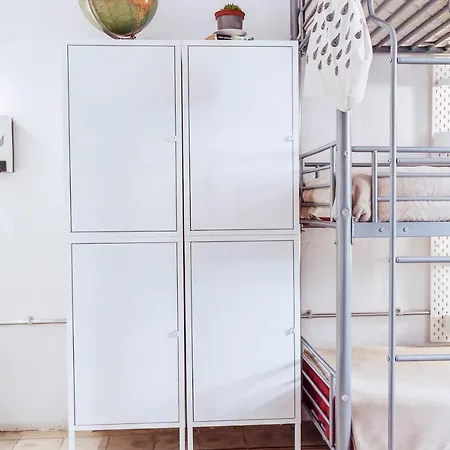 Granny's Vandrerhjem *